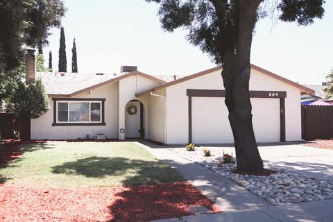 664 Daffodil Way, Manteca, CA 95336 photo 2