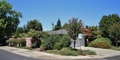 2410 College Ave, Modesto, CA 95350 photo 2