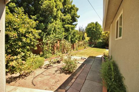 2410 College Ave, Modesto, CA 95350 photo 40