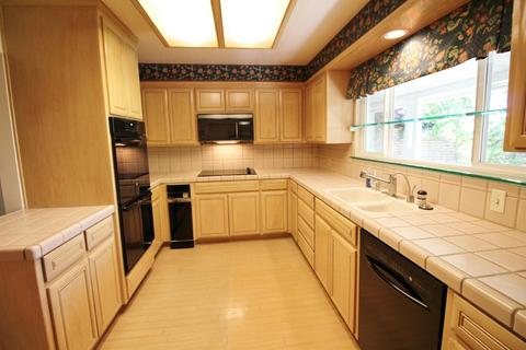 2410 College Ave, Modesto, CA 95350 photo 12