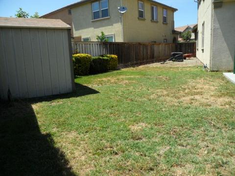 230 Crescent Moon Dr, Lathrop, CA 95330 photo 25