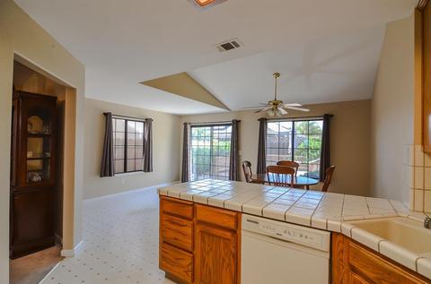1605 Brookside Dr, Manteca, CA 95336 photo 8