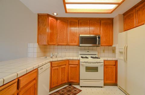 1605 Brookside Dr, Manteca, CA 95336 photo 7