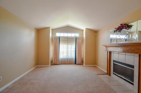 1605 Brookside Dr, Manteca, CA 95336 photo 4