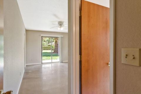4702 N Granada Ln, Linden, CA 95236 photo 14