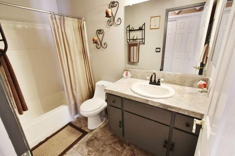 804 W Union Ave, Modesto, CA 95356 photo 13