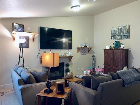 445 Tucolay Ct, Merced, CA 95341 photo 3