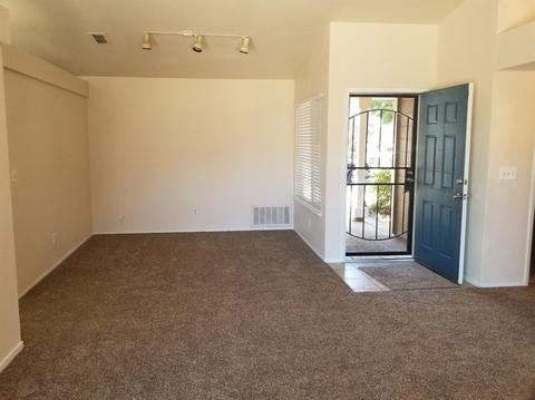 1588 Lariat Ln, Olivehurst, CA 95961 photo 3