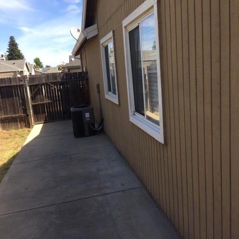 1588 Lariat Ln, Olivehurst, CA 95961 photo 23