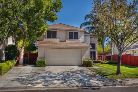 1367 Mansfield St, Tracy, CA 95376 photo 2