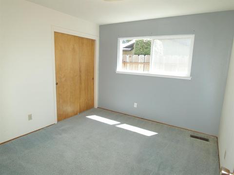 908 Crestwood Dr, Modesto, CA 95350 photo 33