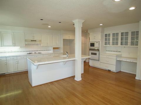 908 Crestwood Dr, Modesto, CA 95350 photo 10