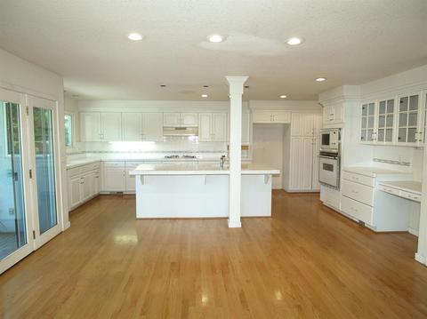 908 Crestwood Dr, Modesto, CA 95350 photo 16