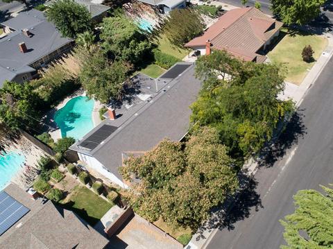 908 Crestwood Dr, Modesto, CA 95350 photo 2