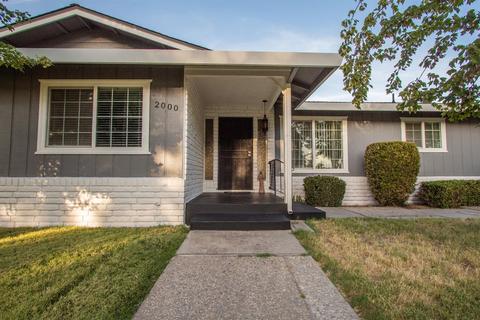 2000 Rose Ave, Ceres, CA 95307 photo 2