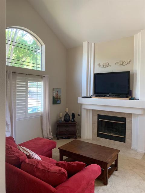 2322 Fallwater Ln, Carmichael, CA 95608 photo 3