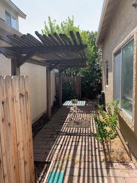2322 Fallwater Ln, Carmichael, CA 95608 photo 25