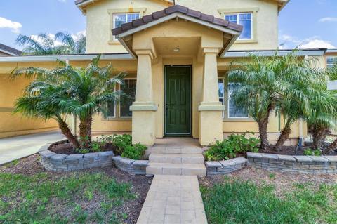 425 Creekside Dr, Patterson, CA 95363 photo 3