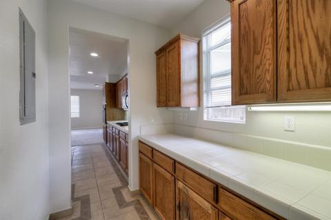 425 Creekside Dr, Patterson, CA 95363 photo 9
