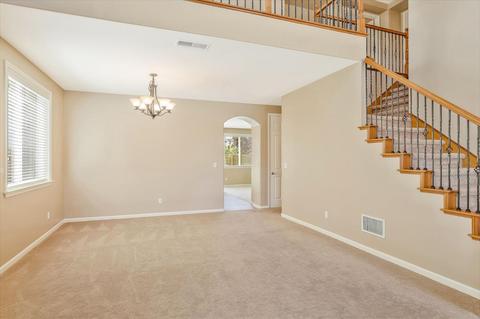 2300 Kaslin Dr, Modesto, CA 95355 photo 5