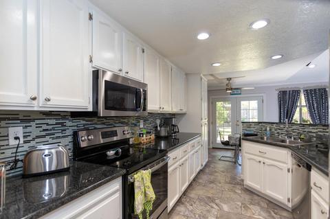 7660 Orpheum Way, Antelope, CA 95843 photo 12