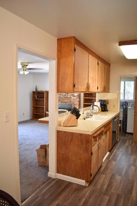 1605 Crestview Dr, Modesto, CA 95355 photo 7
