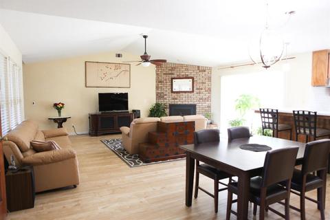 532 La Contenta Ln, Manteca, CA 95337 photo 3