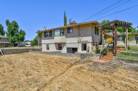 4245 Hussey Dr, Carmichael, CA 95608 photo 4