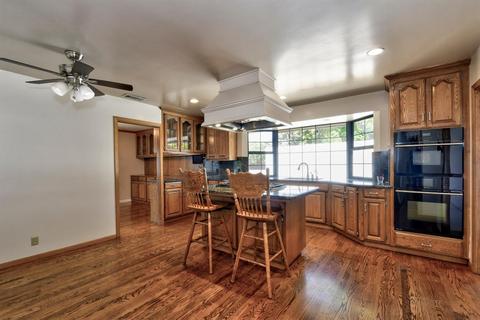 4245 Hussey Dr, Carmichael, CA 95608 photo 8