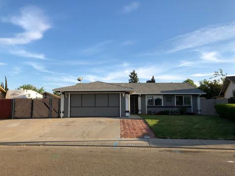 1342 Shaefer St, Manteca, CA 95336 photo 2