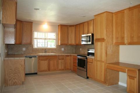 126 Robert Ave, Ripon, CA 95366 photo 18