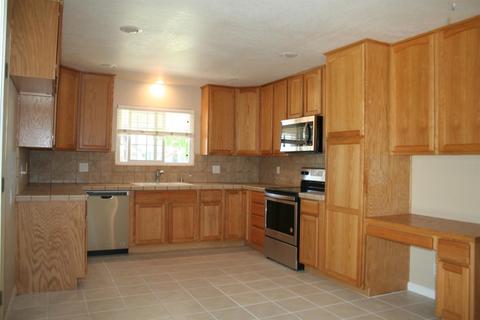 126 Robert Ave, Ripon, CA 95366 photo 19