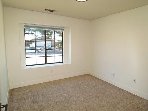940 Palmilla Dr, Modesto, CA 95356 photo 28