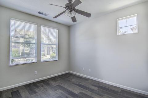 962 Courtyards Loop, Lincoln, CA 95648 photo 4