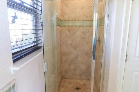 5609 Freestone Dr, Linda, CA 95901 photo 8