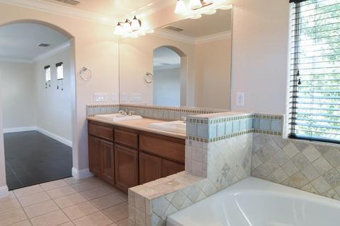 5609 Freestone Dr, Linda, CA 95901 photo 6