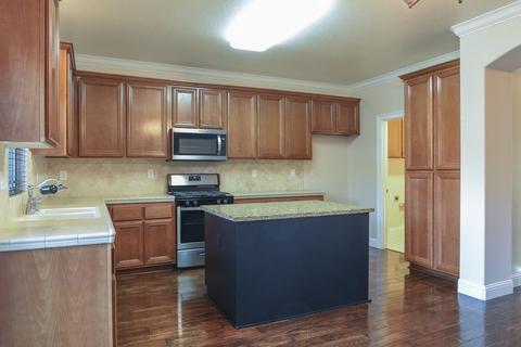 5609 Freestone Dr, Linda, CA 95901 photo 3