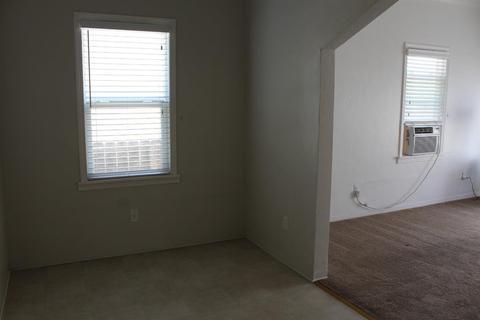 623 E Yosemite Ave, Manteca, CA 95336 photo 12