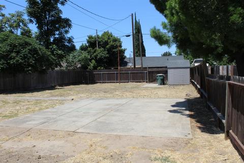 623 E Yosemite Ave, Manteca, CA 95336 photo 69