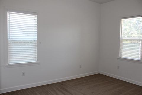 623 E Yosemite Ave, Manteca, CA 95336 photo 28