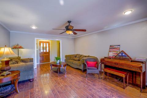 607 4th St, Winters, CA 95694 photo 8