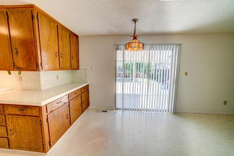 2008 Robbie Ave, Modesto, CA 95350 photo 4