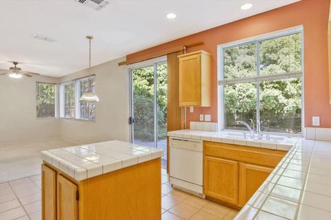 364 Trudy Ct, Ripon, CA 95366 photo 14