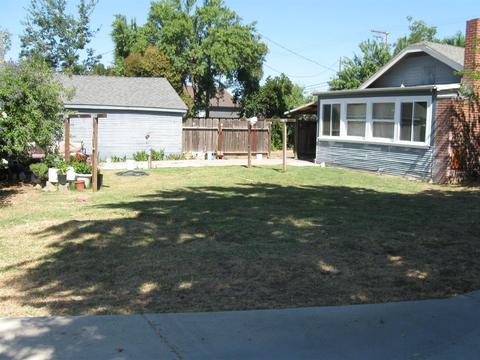 1202 Kansas Ave, Modesto, CA 95351 photo 2