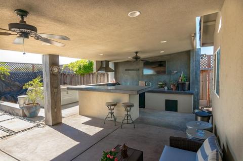 1708 Thomas Taylor Dr, Hughson, CA 95326 photo 4