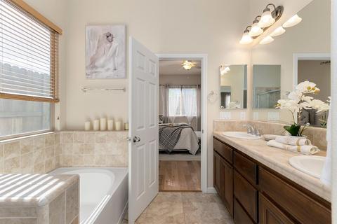 2246 Ranch View Dr, Rocklin, CA 95765 photo 25