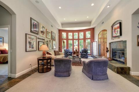 5519 Delrose Ct, Carmichael, CA 95608 photo 4