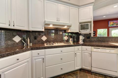 5519 Delrose Ct, Carmichael, CA 95608 photo 15