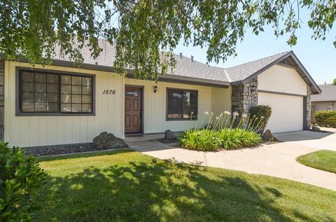 1576 Northgate Dr, Manteca, CA 95336 photo 2