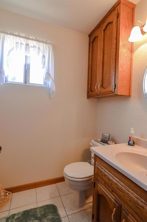 1576 Northgate Dr, Manteca, CA 95336 photo 18